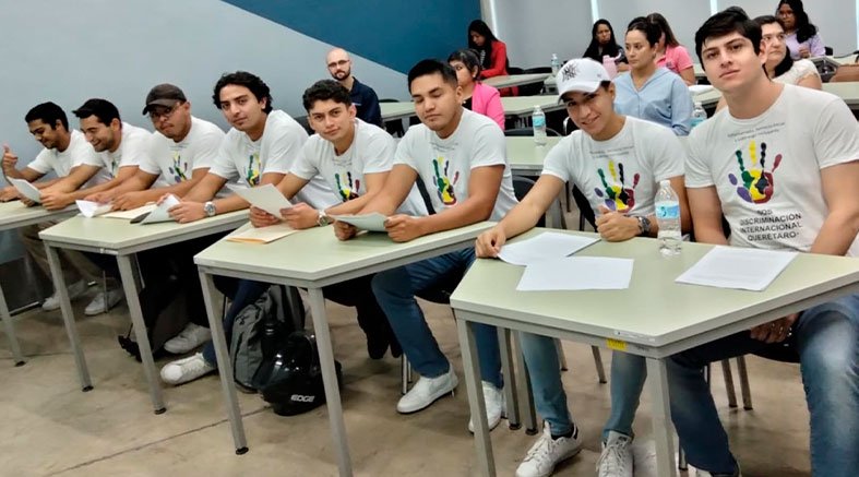25 de abril “Día Internacional de la Lucha contra el Maltrato Infantil” 2 25 de abril
