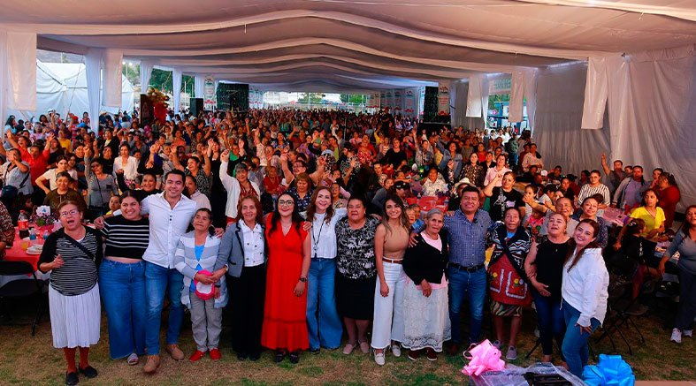 Celebra Jairo Morales el “Día de las Madres” en Huimilpan 4 Celebra Jairo