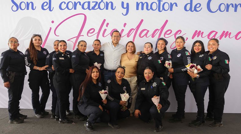 Chepe reconoce el esfuerzo de las madres trabajadoras de Corregidora 2 Chepe reconoce