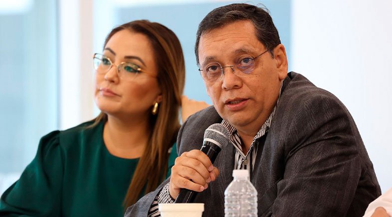 Ciudadanía exige instituciones sólidas: Ulises Gómez 4 Ciudadanía exige