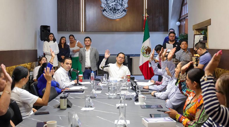 Chepe Guerrero y Ayuntamiento aprueban reglamento para movilidad 2 aprueban reglamento