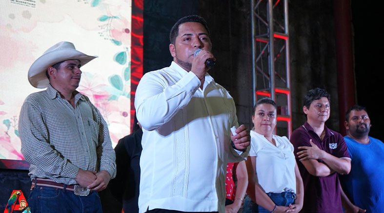 Arroyo Seco, continúa con los festejos del de las Madres y la Niñez 2 los festejos