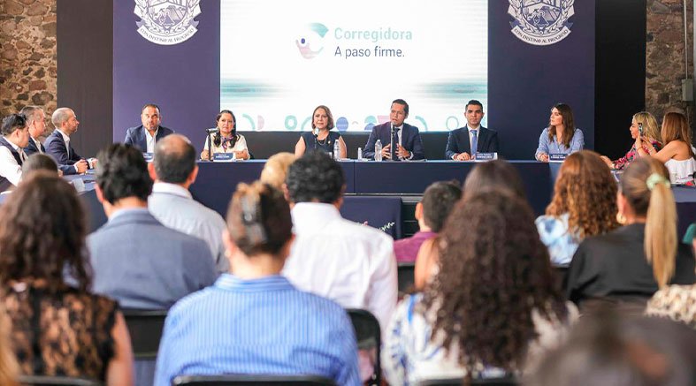 Chepe Guerrero tomó protesta a los integrantes del DIF 2 tomó protesta