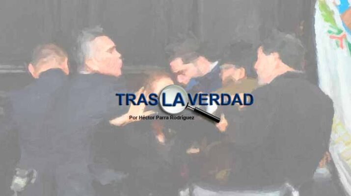 Manazos, empujones y jaloneos para distraer 1 Manazos