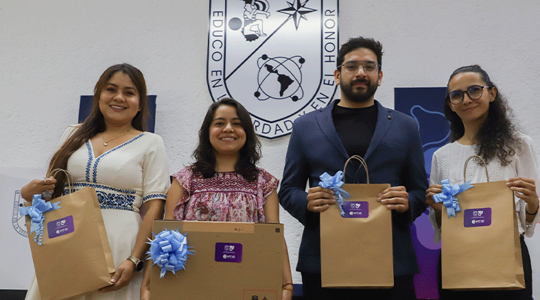 UAQ premia talento,“Tesis en tres minutos” 2 UAQ premia