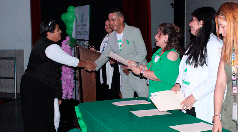 Reconoce IMSS Querétaro a familias de donadores de órganos y tejidos 2 Reconoce IMSS