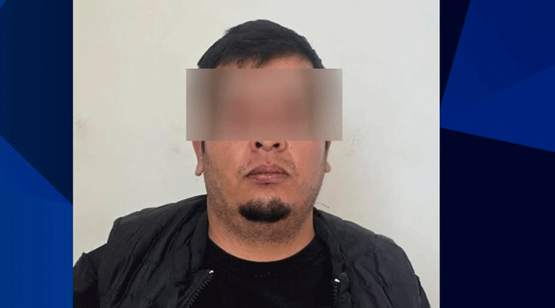 Policías municipales detienen a 1 persona por robo a vehículo 4 a vehículo