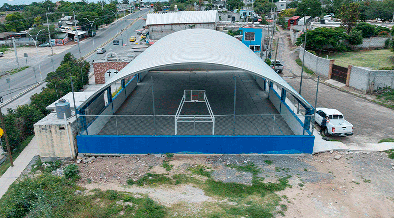 Chepe Guerrero entrega arcotecho en la comunidad de Pita 2 entrega arcotecho