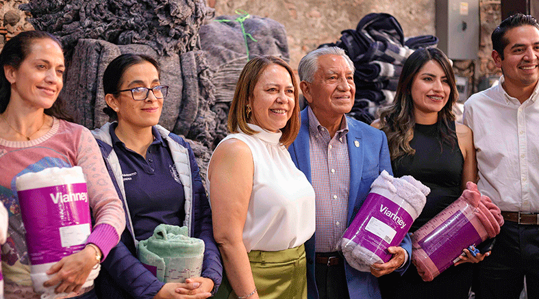 DIF Corregidora arranca Colecta Invernal 2025, meta 10 mil piezas 4 10 mil