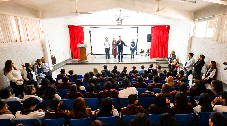 “Cine Naranja: Luz, Cámara, No Violencia” 2 Cine Naranja