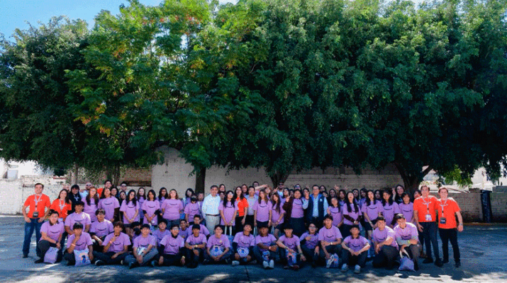 Querétaro y Amazon impulsan Girls Tech México en preparatorias 13 Girls Tech