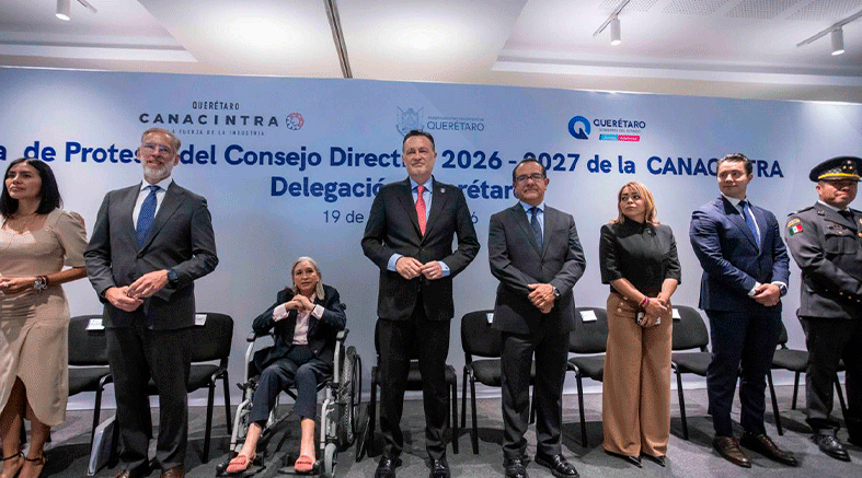 Kuri toma protesta a CANACINTRA 4 a CANACINTRA