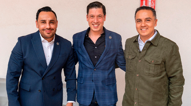 Rodrigo Monsalvo fortalece a Protección Civil de El Marqués 2 fortalece a