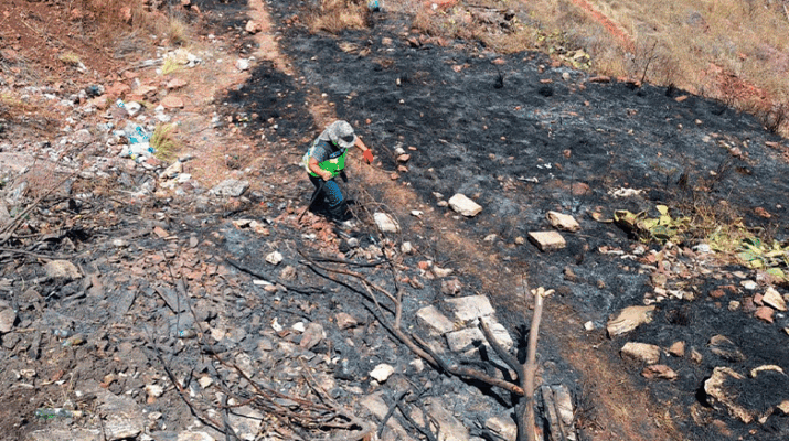 Controlan incendio en Cerro Colorado 1 Controlan incendio
