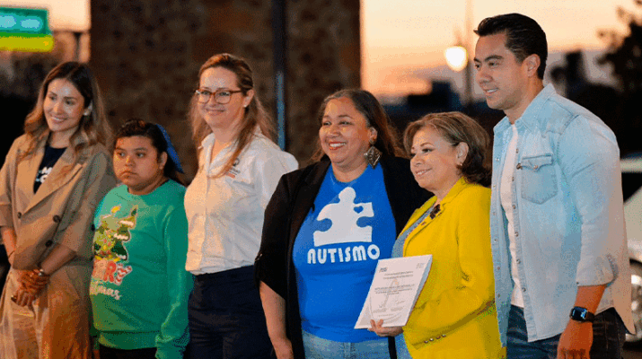 Encendido de los Arcos por el autismo 1 el autismo