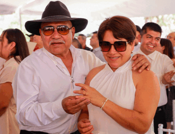 56 parejas