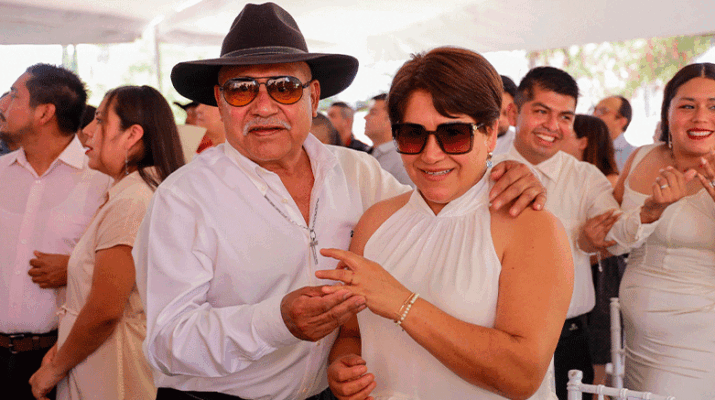 56 parejas