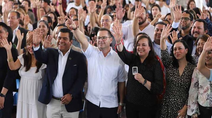 Mtro. Anghellus Medina rinde su 2do informe al frente de Bachilleres UAQ 1 Anghellus