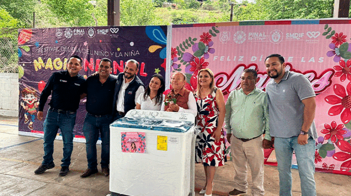 Festejan a madres y niñez en Escanelilla 1 Escanelilla