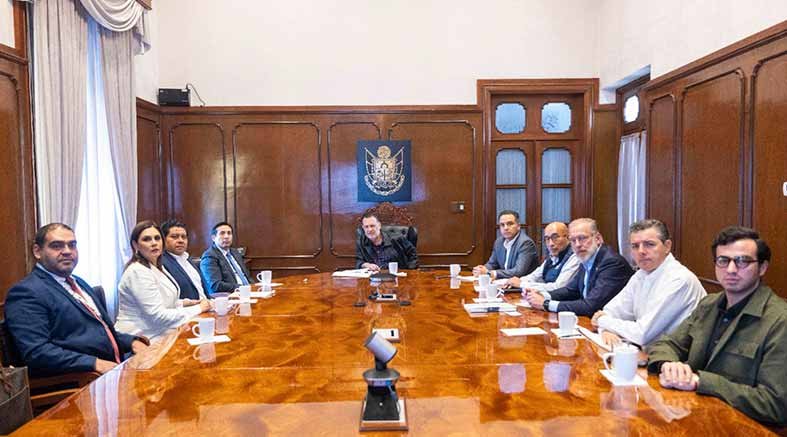 Gobernador y CFE acuerdan trabajo conjunto para atender a la población 4 Gobernador y CFE