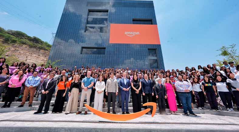 Felifer Macías inaugura "Think Big Space" de Amazon en Querétaro 4 Think Big