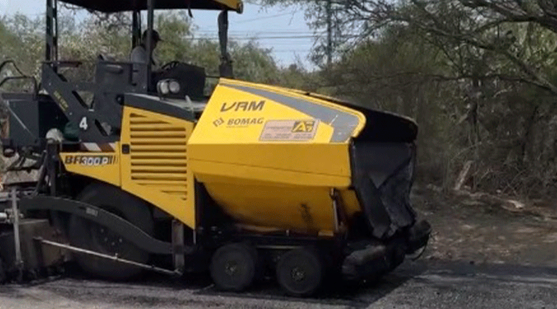 Inicio de reencarpetamiento carretera Tunas Blancas–Bernal. 2 Tunas Blancas