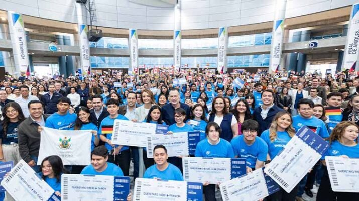 158 estudiantes