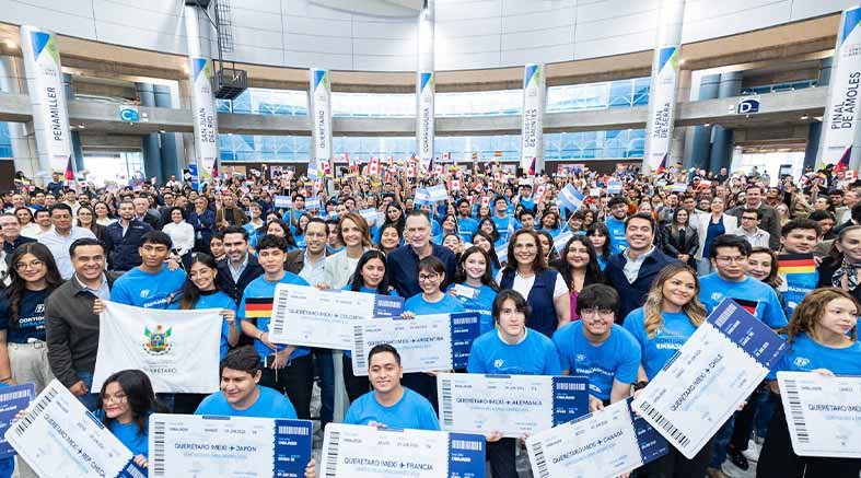 158 estudiantes