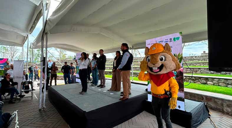 Conmemoran el Día del Medio Ambiente en Querétaro 400 asistentes 2 400 asistentes