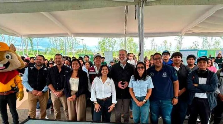 Conmemoran el Día del Medio Ambiente en Querétaro 400 asistentes 1 400 asistentes