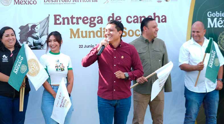 Entregan 2 nuevas canchas deportivas en Bernal 2 Entregan 2