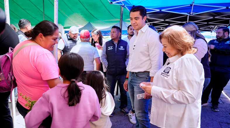 Fomenta Felifer Macías la atención ciudadana con Alcalde en Acción 2 Fomenta Felifer