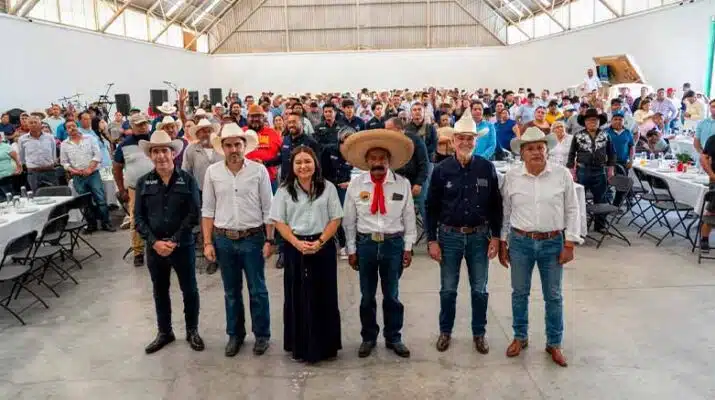 Reconocen a la Unión de Ejidos Graciano Sánchez 21 Graciano