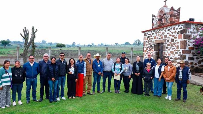 Llevan jornada de trabajo y cercanía a Salto de Vaquerías 1 Vaquerías
