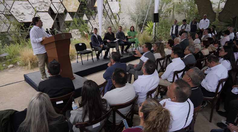 Kuri reconoce el papel de la CATEM en el desarrollo de Querétaro 2 desarrollo de