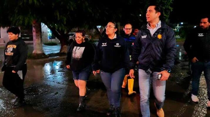 Atención por lluvias en Villas de Santiago 1 Atención por