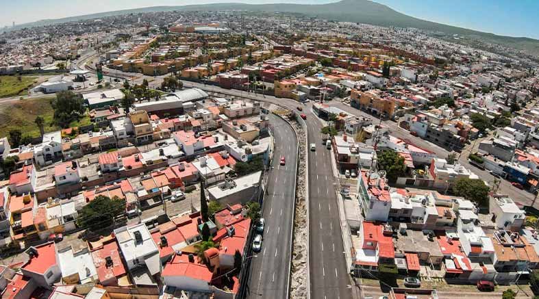 Chepe y Kuri supervisan la rehabilitación de la avenida Candiles 4 Chepe y Kuri