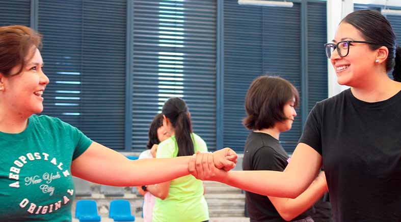 Clase de defensa personal para mujeres en Corregidora 4 Clase de