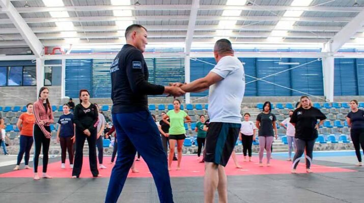 Clase de defensa personal para mujeres en Corregidora 1 Clase de