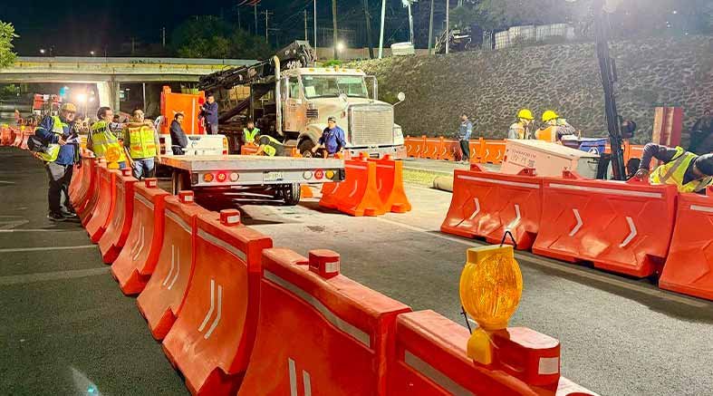 Baja 21% aforo en Bernardo Quintana por obras 2 aforo en