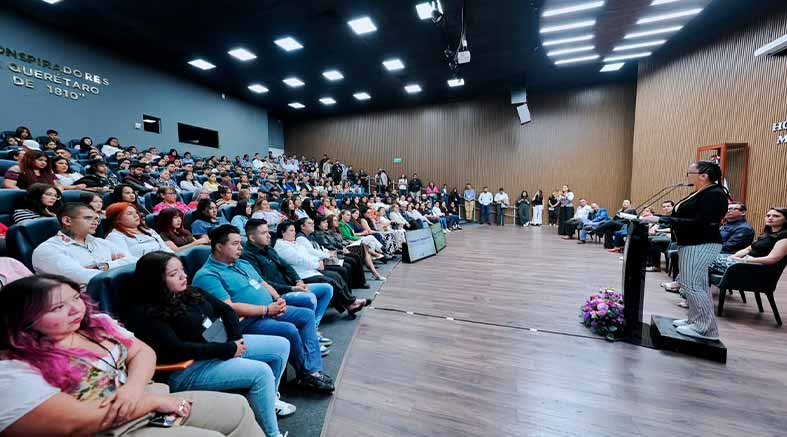 Inaugura Felifer Macías foro sobre Derechos Humanos y atención social 2 atención social