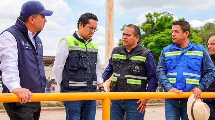 Chepe Guerrero y Eric Gudiño supervisan cárcamo en Puerta Real II 1 cárcamo en