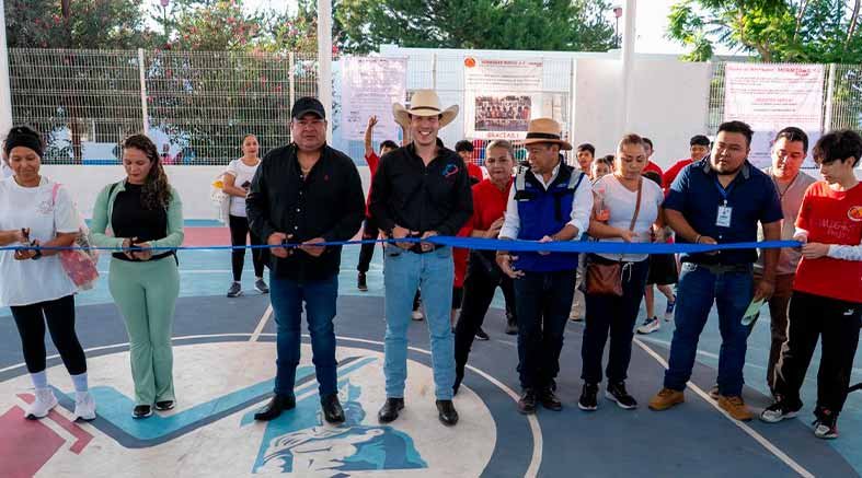 Rodrigo Monsalvo supervisa obras en El Marqués por 132 mdp 2 132 mdp