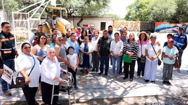 Construyen techumbre en Casa Blanca con inversión de 1.6 mdp 1 Casa Blanca