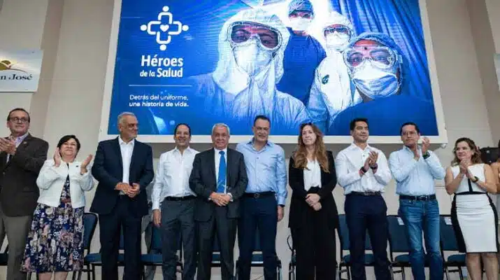 Encabeza Gobernador Homenaje a Héroes de la Salud 1 Héroes de