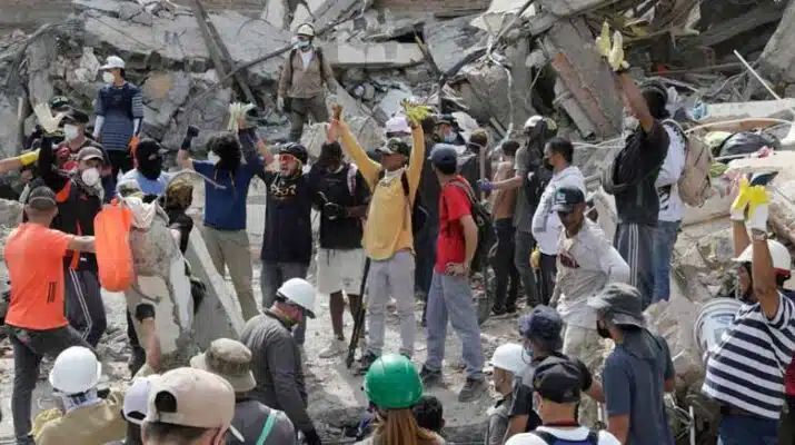 Topos Azteca llegan a Colombia para auxiliar en el rescate de personas 1 Topos Azteca
