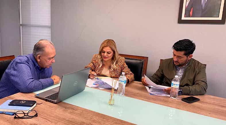 Lupita Ramírez gestiona obras escolares para Pinal de Amoles 3 gestiona obras