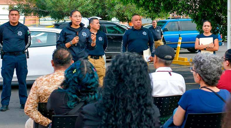 Policías de Corregidora brindan taller de mecánica básica 4 mecánica básica