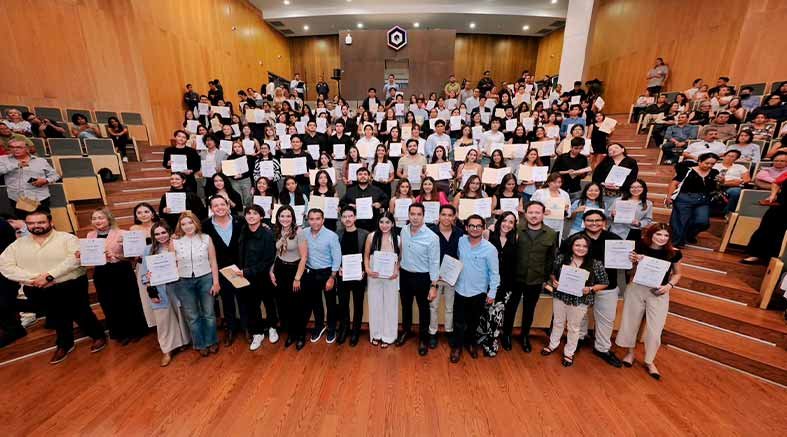 145 Becas