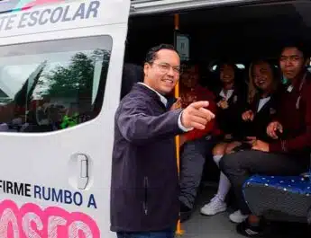 600 estudiantes